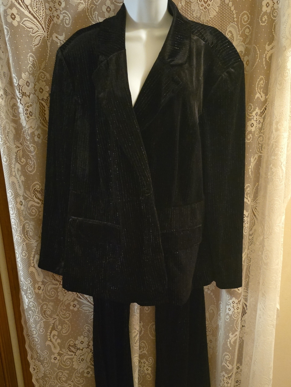 New Ava & Viv Women's 1X Black Velvet Silver Thread Stripe Blazer Pantsuit